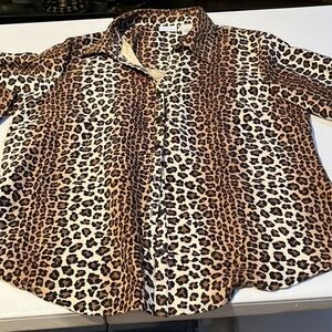 Kim Rogers X-Large animal print button down top soft sueded fabric like new